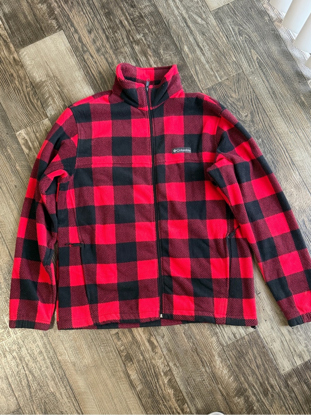 Columbia Red and Black Plaid Fleece Jacket size large